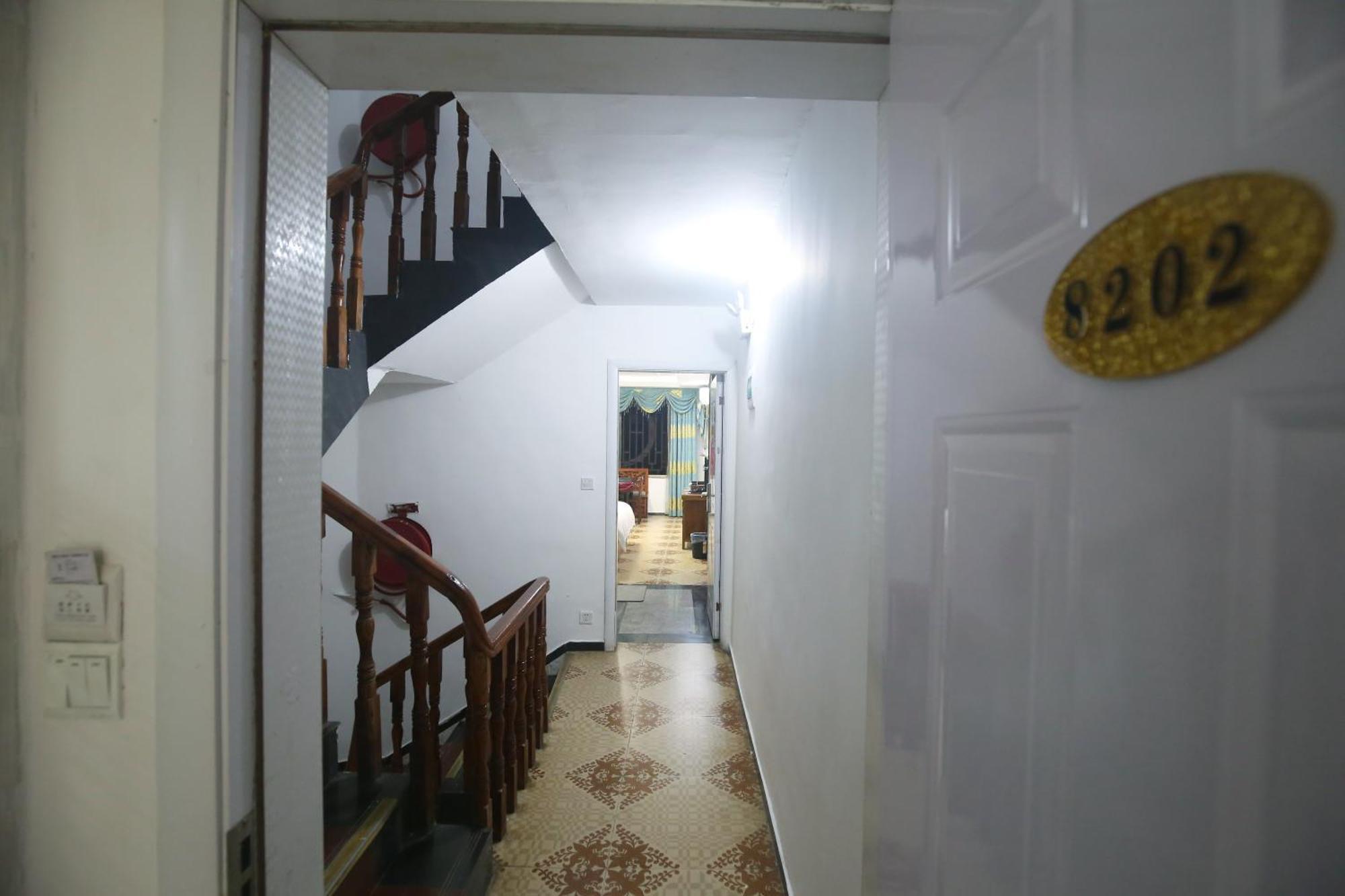 Lqj Riverside Guest House Fenghuang Exterior photo